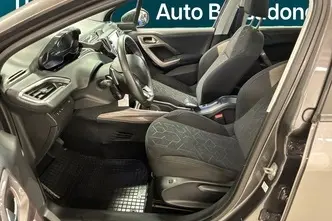 Peugeot 2008, 1.2, 60 kW, бензин, автомат, передний привод