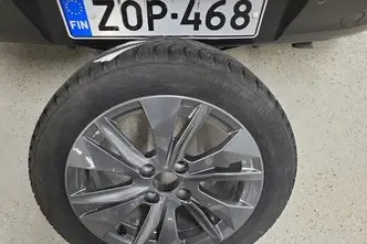 Peugeot 208, 1.2, 74 kW, бензин, автомат, передний привод