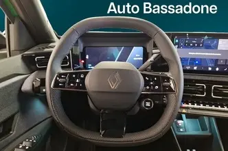 Renault 5, 110 kW, elekter, automaat, esivedu