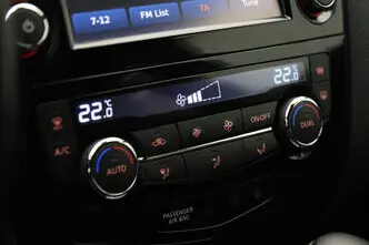 Nissan Qashqai, 1.2, 85 kW, бензин, автомат, передний привод