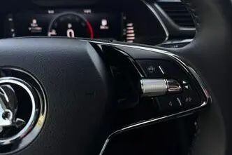 Škoda Superb, 2.0, 140 kW, bensiin, automaat, esivedu
