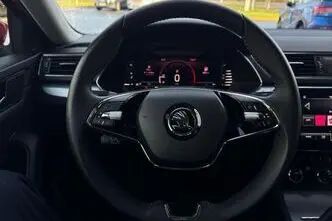 Škoda Superb, 2.0, 140 kW, bensiin, automaat, esivedu