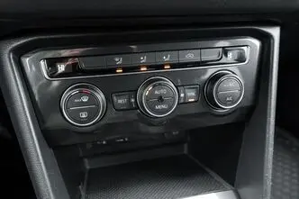 Volkswagen Tiguan, 1.4, 92 kW, petrol, manual