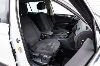 Volkswagen Tiguan, 2.0, 110 kW, дизель, автомат, передний привод