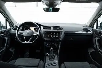 Volkswagen Tiguan, 2.0, 110 kW, дизель, автомат, передний привод