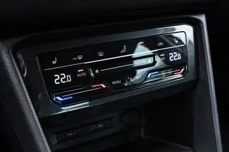 Volkswagen Tiguan, 2.0, 110 kW, дизель, автомат, передний привод