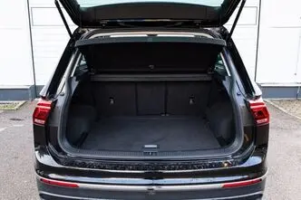 Volkswagen Tiguan, 2.0, 110 kW, дизель, автомат, полный привод