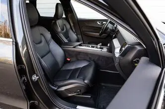 Volvo XC60, 2.0, 140 kW, diesel, automatic, four-wheel drive