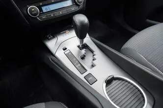Toyota Avensis, 1.8, 109 kW, bensiin, automaat, esivedu