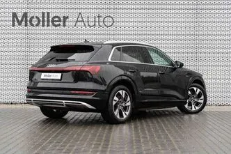 Audi e-tron, 300 kW, elekter, automaat, nelikvedu
