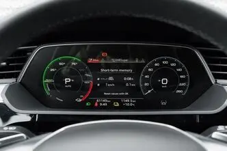 Audi e-tron, 300 kW, elekter, automaat, nelikvedu