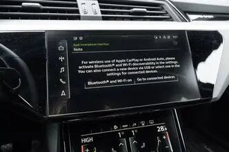 Audi e-tron, 300 kW, elekter, automaat, nelikvedu