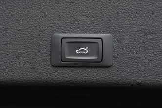 Audi e-tron, 300 kW, elekter, automaat, nelikvedu