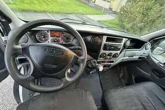 Iveco Daily, 3.0, 125 kW, diisel, manuaal, tagavedu