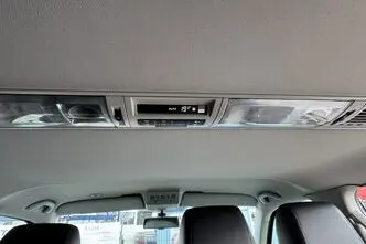 Volkswagen Caravelle, 2.0, 103 kW, дизель, механическая, передний привод
