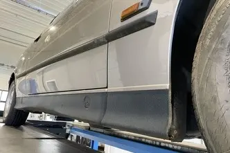 BMW 318, 1.8, 103 kW, bensiin, automaat, tagavedu