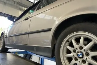 BMW 318, 1.8, 103 kW, bensiin, automaat, tagavedu