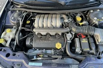 Chrysler Stratus, 2.5, 120 kW, petrol, automatic, front-wheel drive