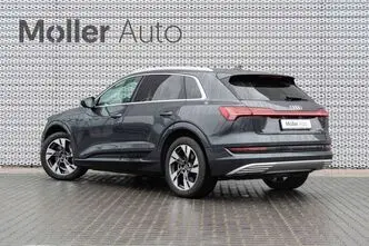 Audi e-tron, 300 kW, elekter, automaat, nelikvedu