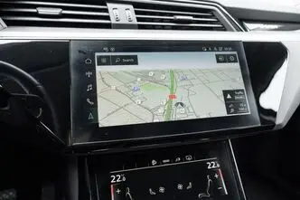 Audi e-tron, 300 kW, elekter, automaat, nelikvedu
