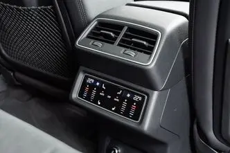 Audi e-tron, 300 kW, elekter, automaat, nelikvedu