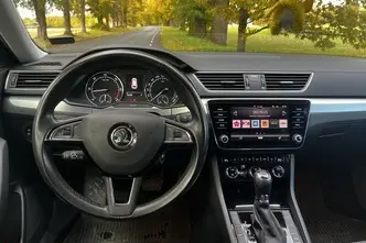 Škoda Superb, 2.0, 110 kW, diesel, automatic, front-wheel drive