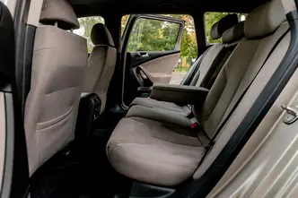 Volkswagen Passat Variant, 2.0, 103 kW, diisel, manuaal, esivedu