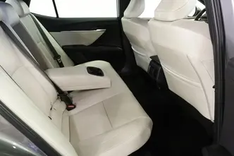 Toyota Camry, 2.5, 137 kW, hübriid, automaat, esivedu
