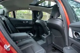 Volvo S60, 2.0, 335 kW, plug-in hybrid, automatic, four-wheel drive