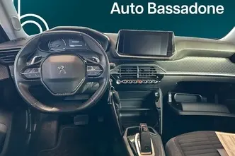 Peugeot 2008, 1.2, 96 kW, petrol, automatic, front-wheel drive