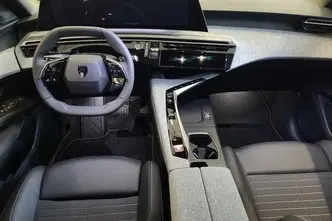 Peugeot 3008, 155 kW, электричество, автомат, передний привод