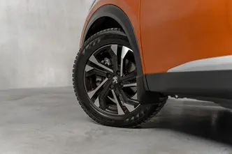 Peugeot 2008, 1.5, 96 kW, diesel, automatic, front-wheel drive