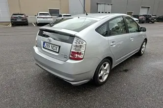 Toyota Prius, 1.5, 57 kW, hübriid, automaat, esivedu
