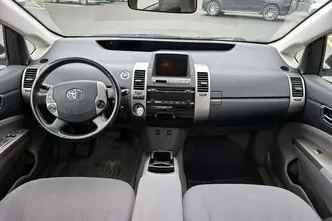 Toyota Prius, 1.5, 57 kW, hübriid, automaat, esivedu
