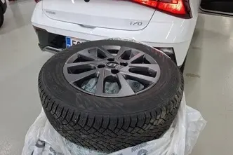 Hyundai i20, 1.0, 74 kW, bensiin, automaat, esivedu