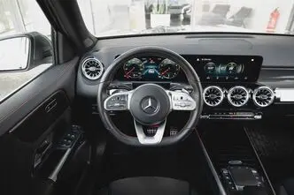 Mercedes-Benz GLB 200, 1.3, 120 kW, bensiin, automaat, esivedu