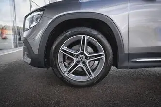 Mercedes-Benz GLB 200, 1.3, 120 kW, bensiin, automaat, esivedu