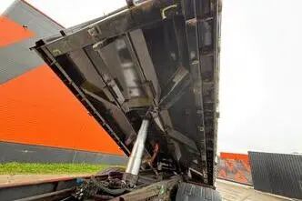 Volvo FE 320 4x2, 235 kW, дизель, автомат