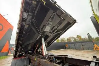 Volvo FE 320 4x2, 235 kW, дизель, автомат