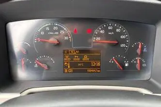 Volvo FE 320 4x2, 235 kW, дизель, автомат