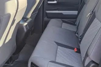 Toyota Tundra, 5.7, 284 kW, petrol, automatic, four-wheel drive