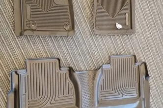 Toyota Tundra, 5.7, 284 kW, petrol, automatic, four-wheel drive