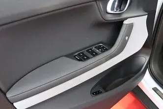 Polestar 2, 160 kW, elekter, automaat, nelikvedu