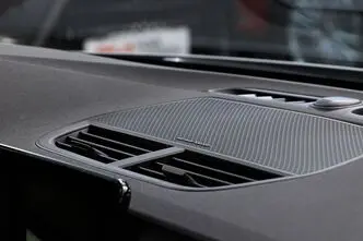 Polestar 2, 160 kW, elekter, automaat, nelikvedu