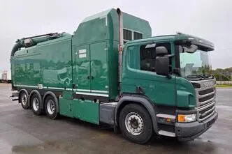 Scania P450 8X4*4, 331 kW, diisel, automaat