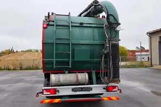 Scania P450 8X4*4, 331 kW, diisel, automaat