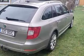 Škoda Superb, 2.0, 147 kW, bensiin, automaat, esivedu