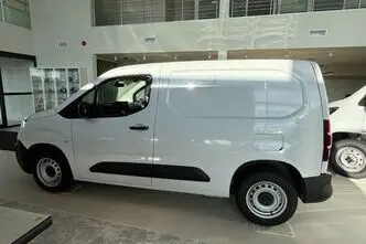 Fiat Doblo, 1.5, 75 kW, дизель, механическая, передний привод
