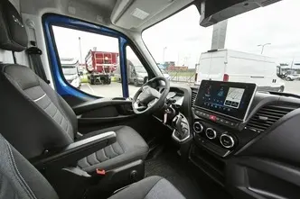 Iveco Daily, 3.0, 129 kW, diisel, automaat, tagavedu
