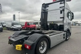 Iveco S-Way, 12.9, 357 kW, diisel, manuaal, tagavedu